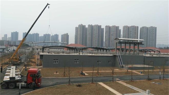 鋁鎂錳板:屋面設(shè)計需要考慮哪些因素?