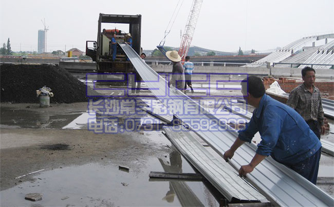 䓣 Ԓ(hu):0731-85592968ṩֱi߅XViF(xin)(chng)ӹa(chn)