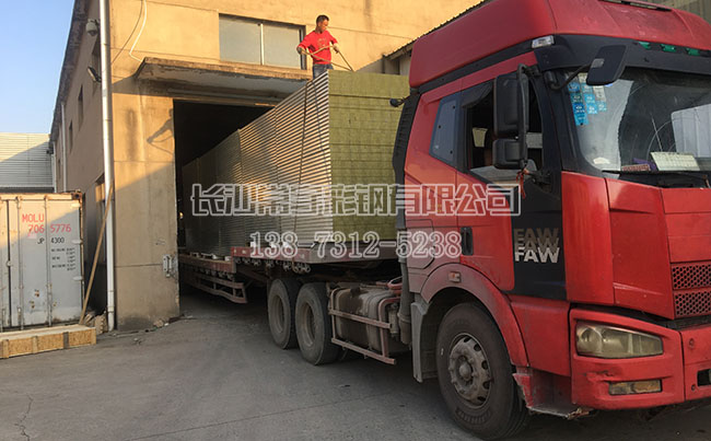 r޲䓰壬m.tokentorrent.com